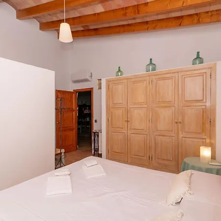 Martinet By Sealand * Pollença