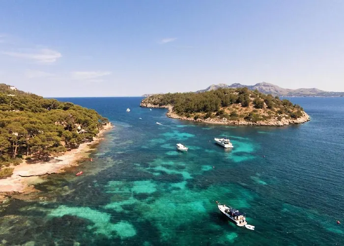 Martinet By Sealand Willa Pollensa